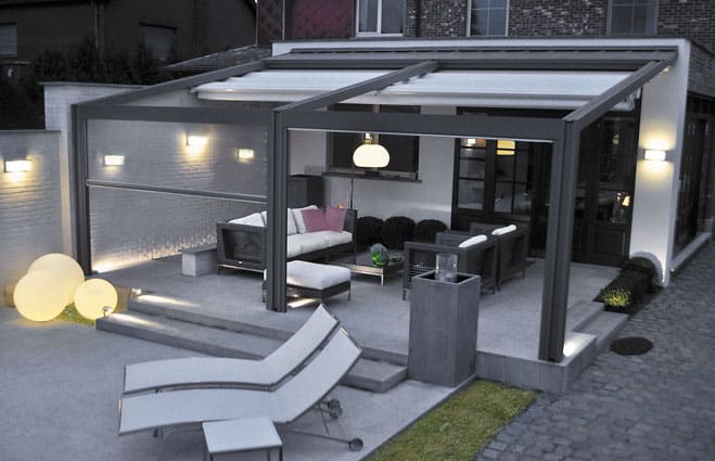 Modèle de pergola design pour abriter sa terrasse