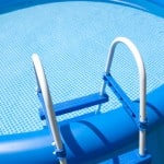 piscine hors sol 150x150 - Comment déboucher son évier rapidement ?