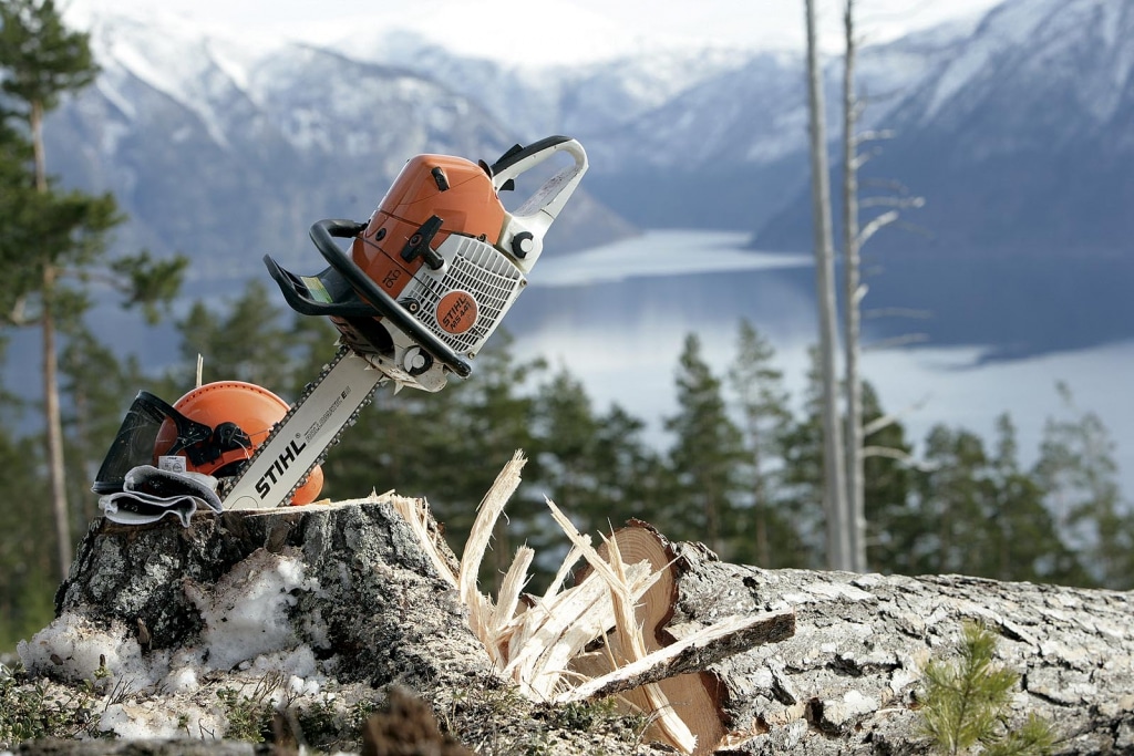 Conseils pour couper et débiter son bois de chauffage